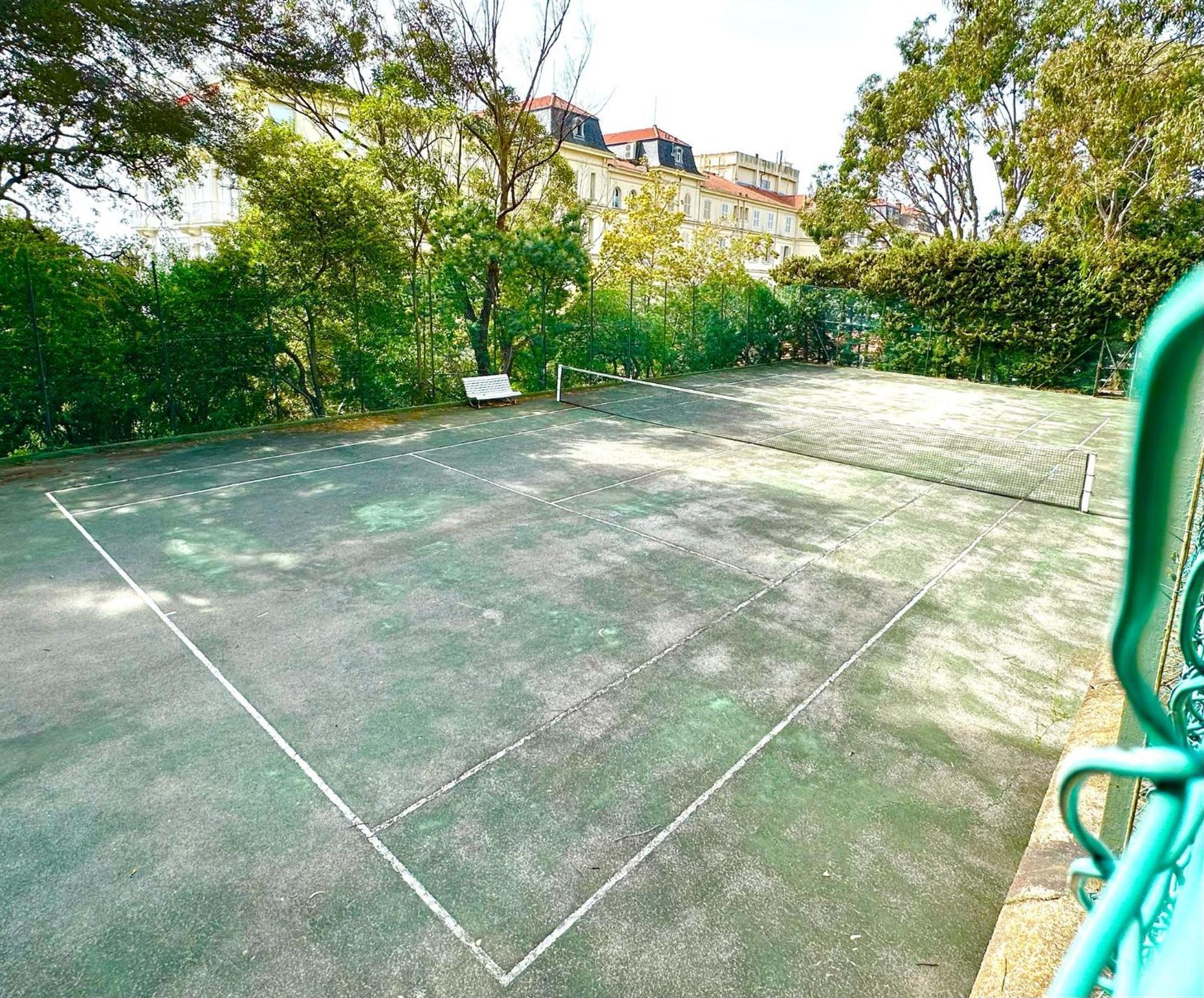 Spacious - High Standing Apartment *